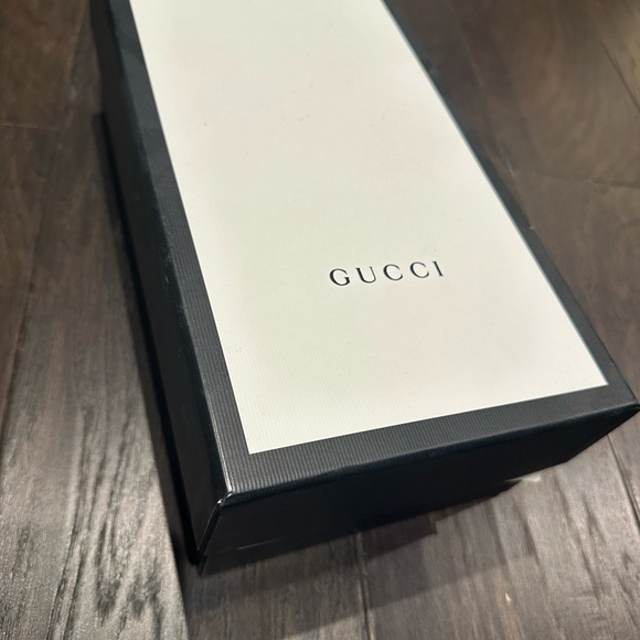 Gucci Leather thong sandal with Double G in size 41 - Picture 13 of 13